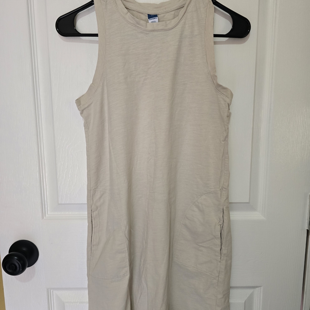 Old Navy Neutral Beige Sleeveless Crewneck Top
